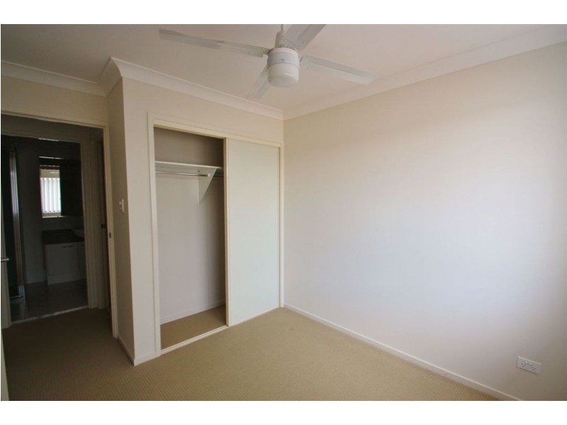 4/20 Jimmy Rd, Coomera QLD 4209