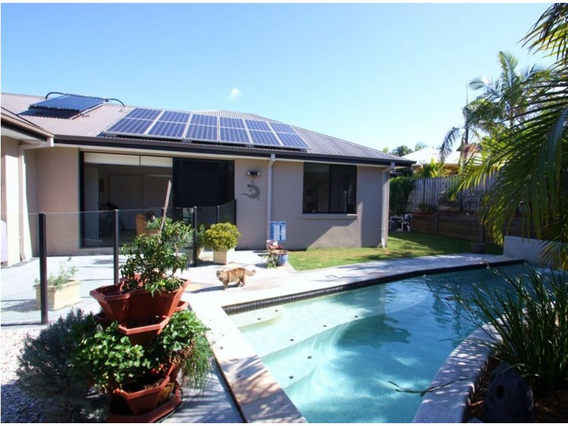 Coomera Waters QLD 4209