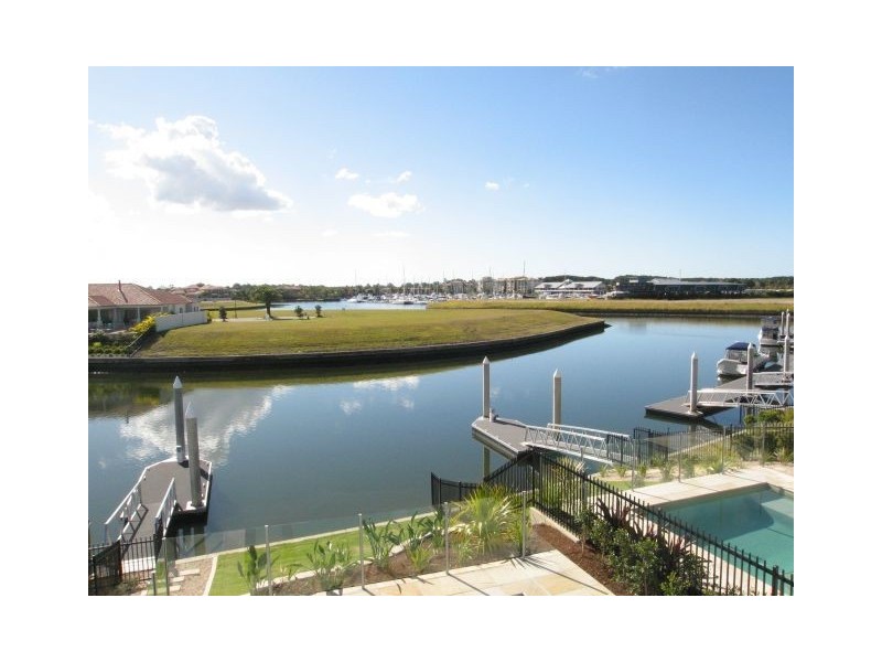 Hope Island QLD 4212