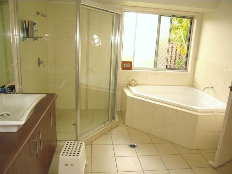 Coomera Waters QLD 4209