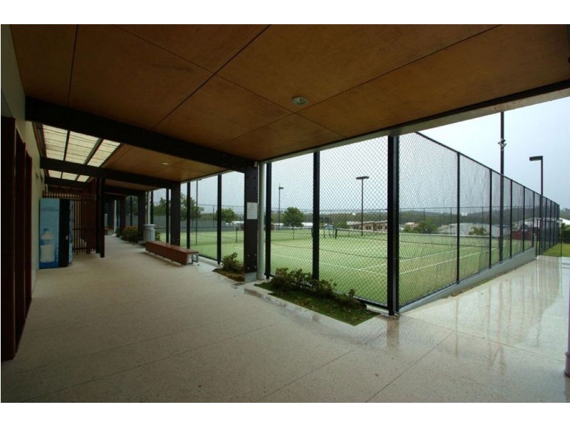 Coomera Waters QLD 4209