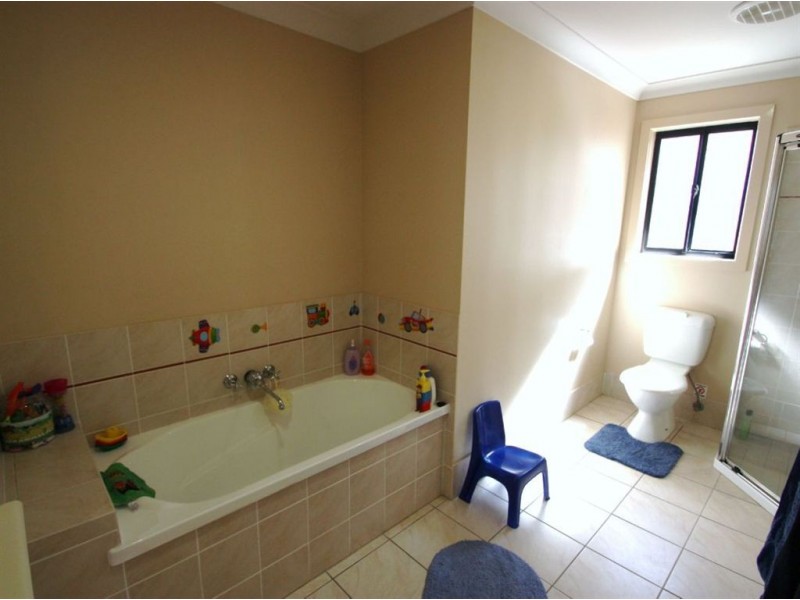 14 Moorhen St, Coomera QLD 4209