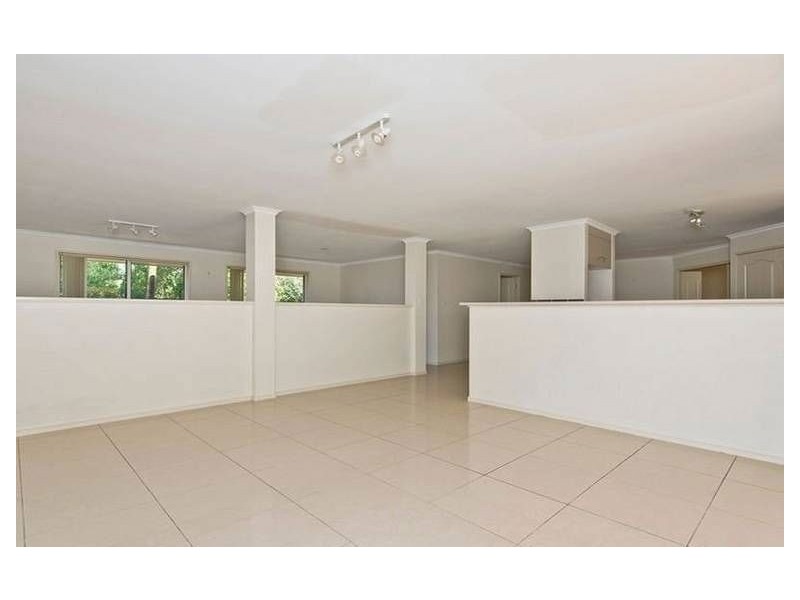 Coomera Waters QLD 4209