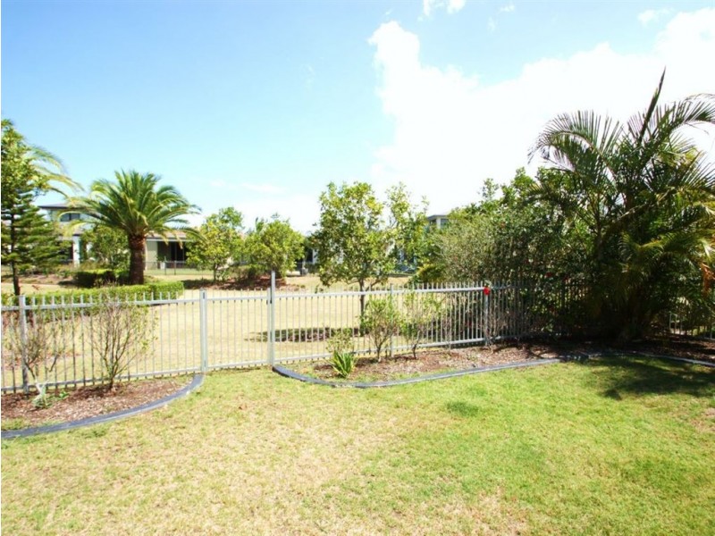 Hope Island QLD 4212