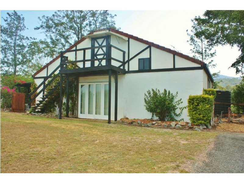 17 Courtney Drive, Upper Coomera QLD 4209