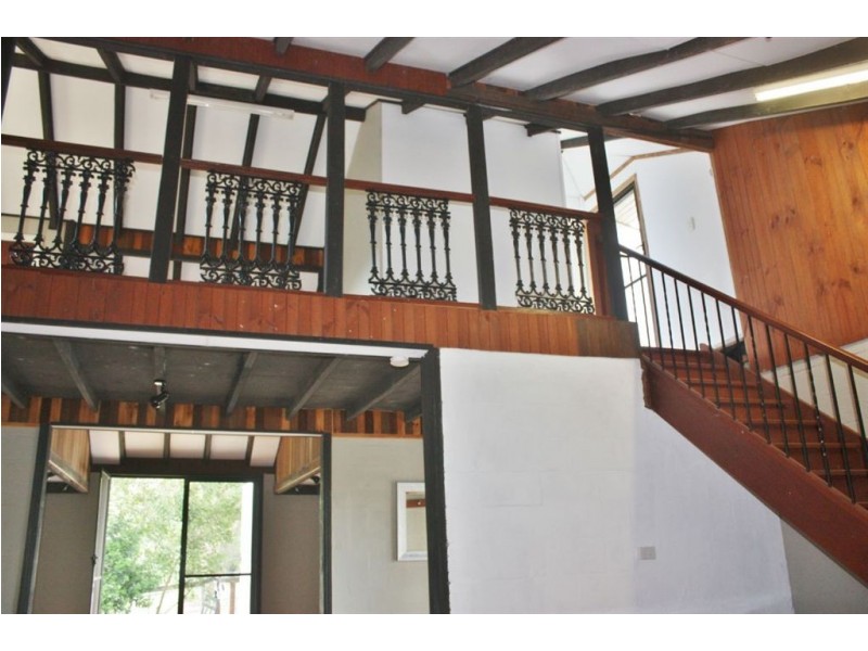 17 Courtney Drive, Upper Coomera QLD 4209