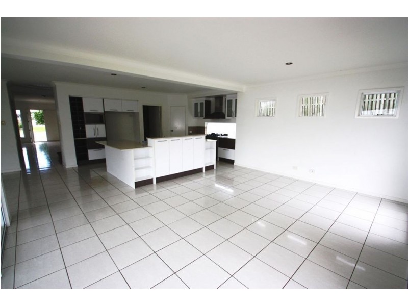 7 Heatherdale Dve, Upper Coomera QLD 4209