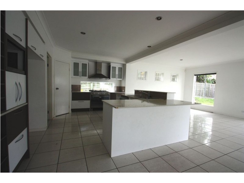 7 Heatherdale Dve, Upper Coomera QLD 4209