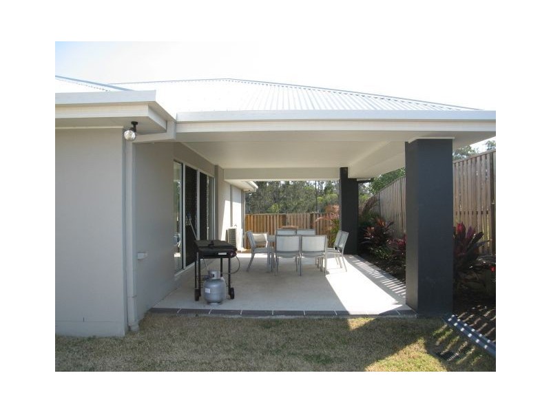 30 Ragamuffin Dr, Coomera Waters QLD 4209