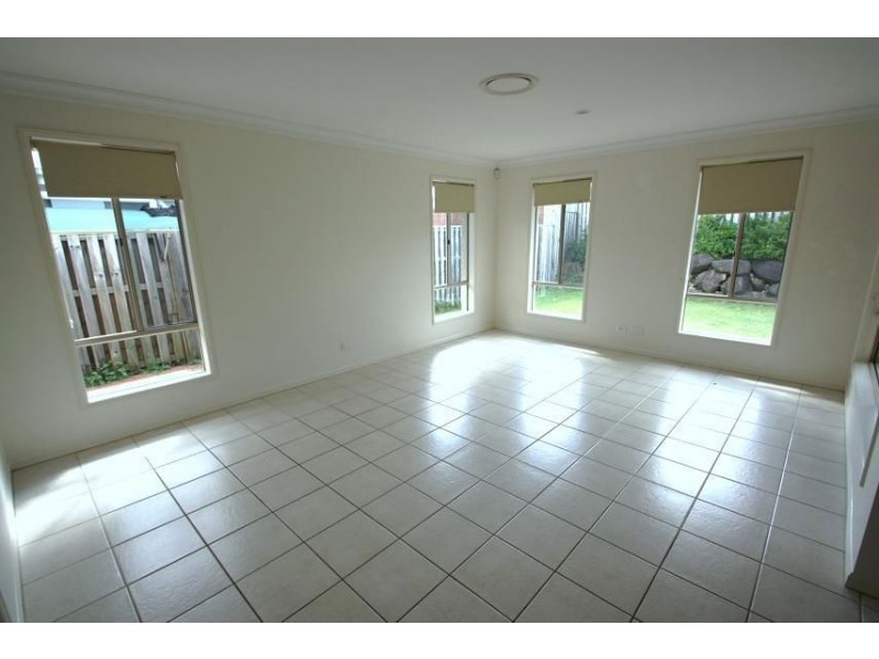 Oxenford QLD 4210