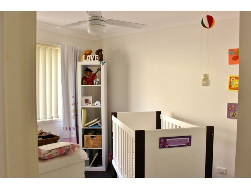 6 Elise Ave, Coomera QLD 4209