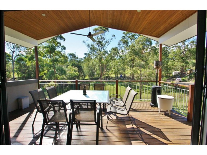 44 Ginger Rogers Rd, Maudsland QLD 4210