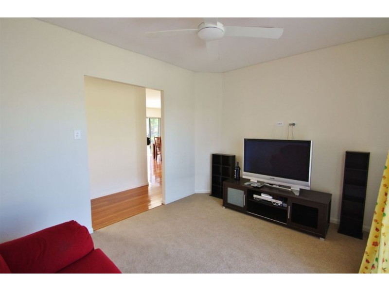 44 Ginger Rogers Rd, Maudsland QLD 4210