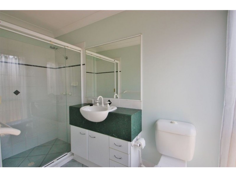 Pacific Pines QLD 4211