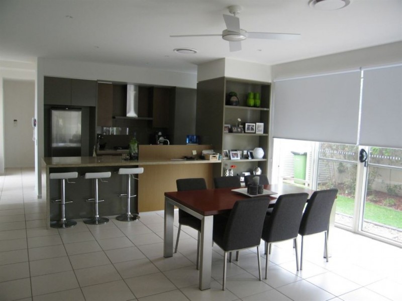 Hope Island QLD 4212