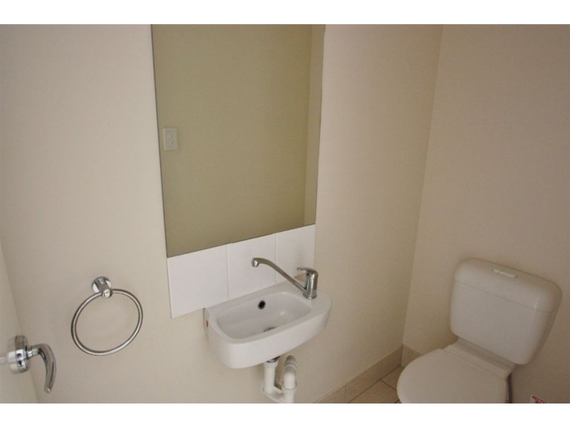 4/29 Seagreen Dve, Coomera QLD 4209