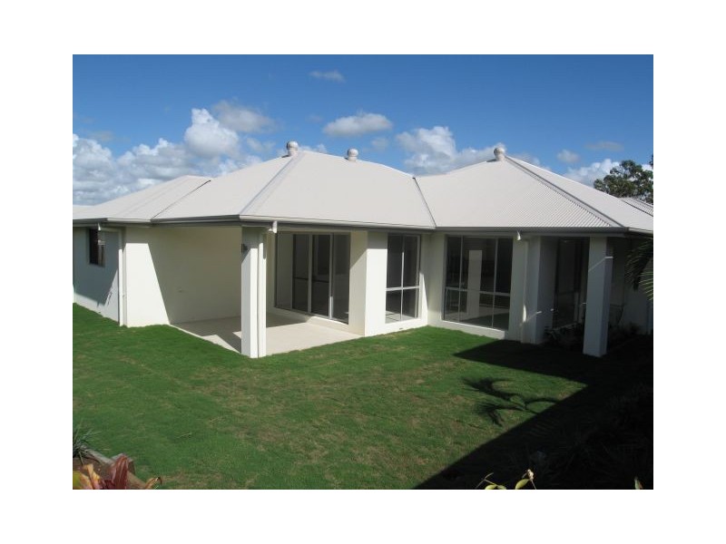 Coomera Waters QLD 4209