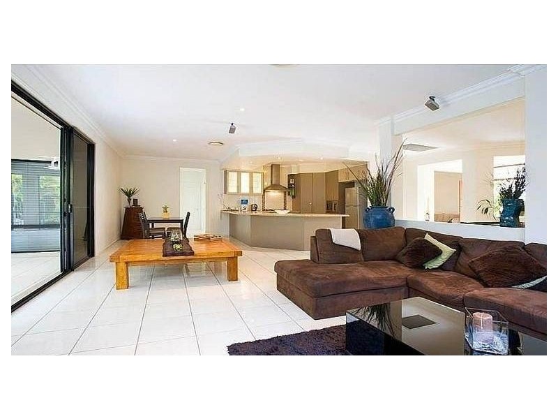 19 Westward Way, Coomera Waters QLD 4209