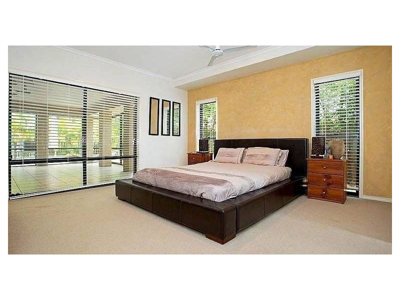 19 Westward Way, Coomera Waters QLD 4209