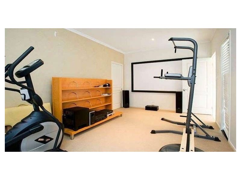 19 Westward Way, Coomera Waters QLD 4209