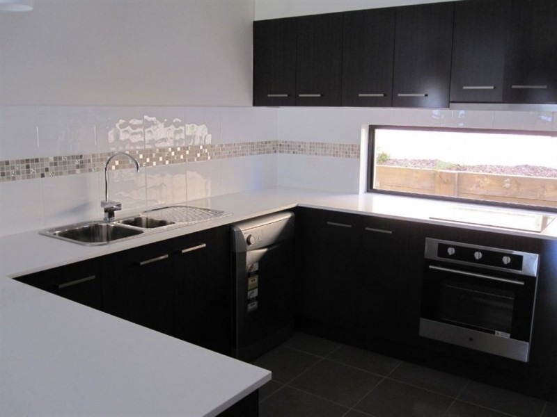 12 Winchester Cres, Pimpama QLD 4209