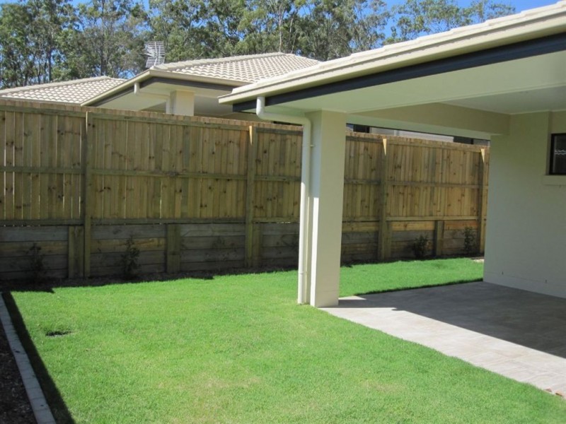 12 Winchester Cres, Pimpama QLD 4209