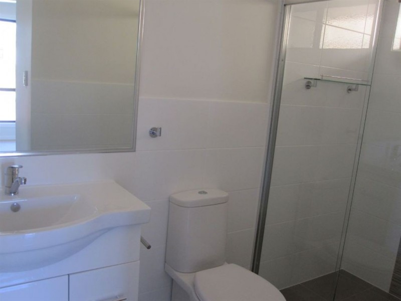 12 Winchester Cres, Pimpama QLD 4209