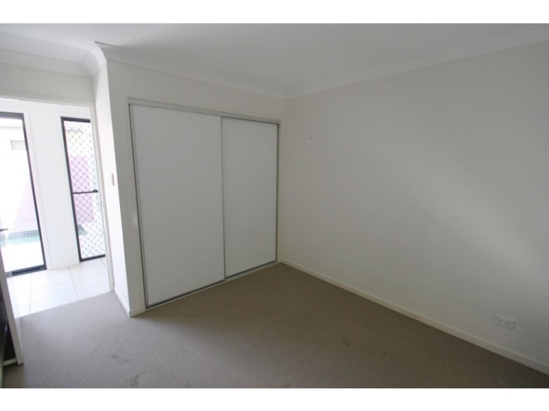 45 Runway Dve, Upper Coomera QLD 4209