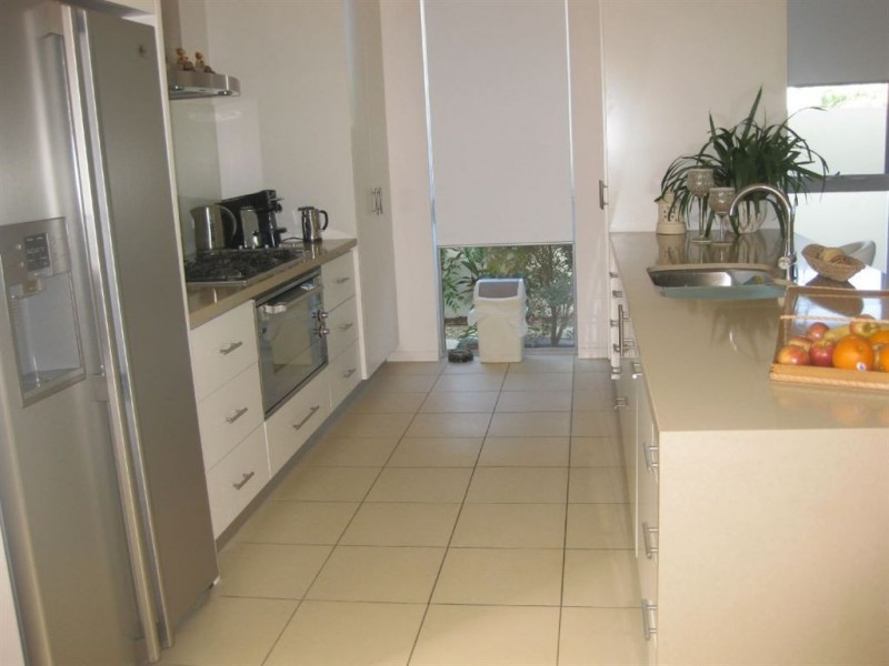 Coomera Waters QLD 4209