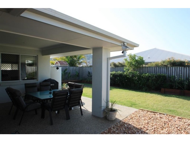 7 Drafters Cr, Upper Coomera QLD 4209