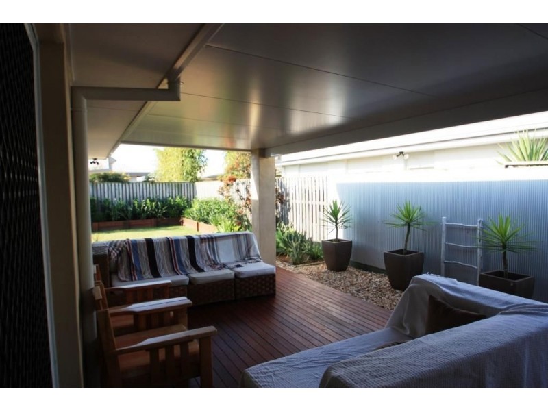 7 Drafters Cr, Upper Coomera QLD 4209