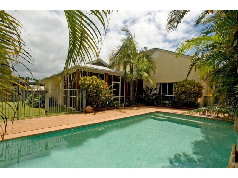 5 Fidelis Pl, Coomera Waters QLD 4209