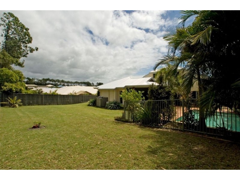 5 Fidelis Pl, Coomera Waters QLD 4209
