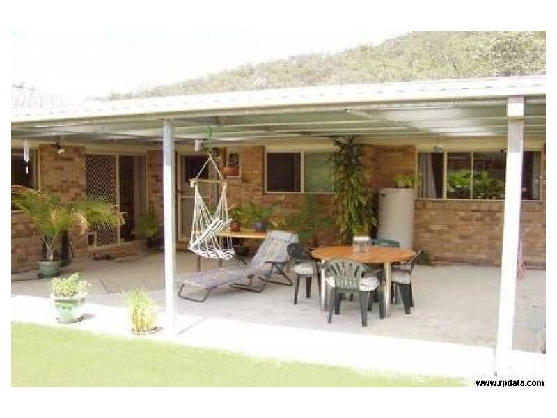 2 Cawley Pl, Oxenford QLD 4210