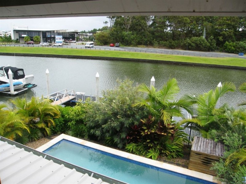 Coomera Waters QLD 4209