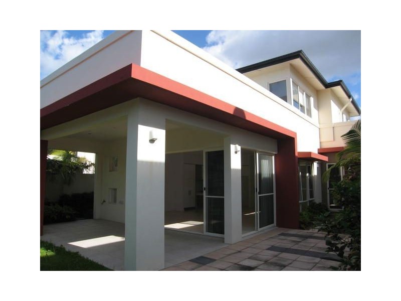 Hope Island QLD 4212