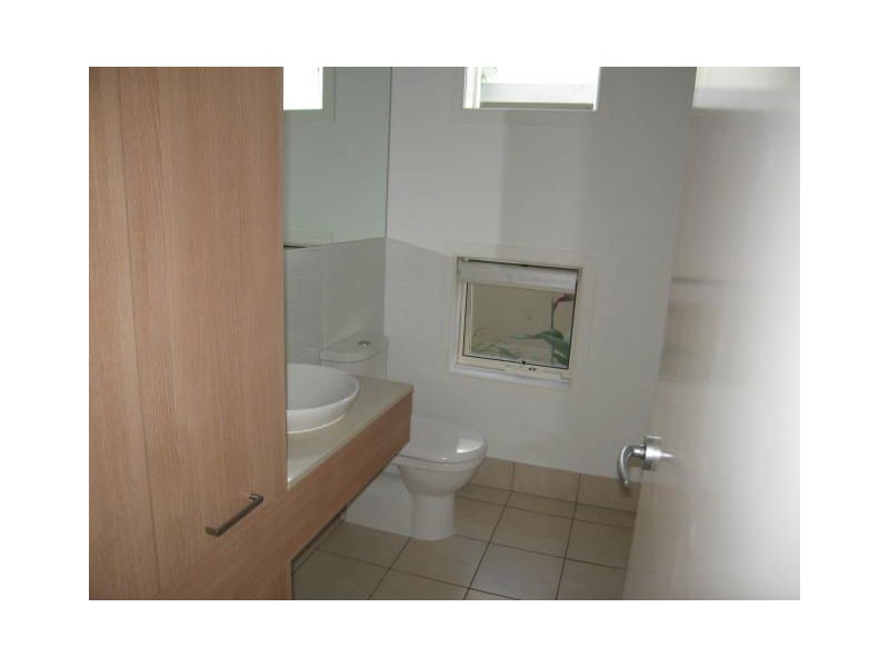 Hope Island QLD 4212