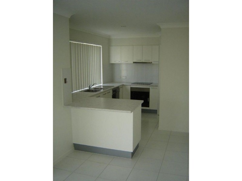 10 Wyndham CCT, Holmview QLD 4207