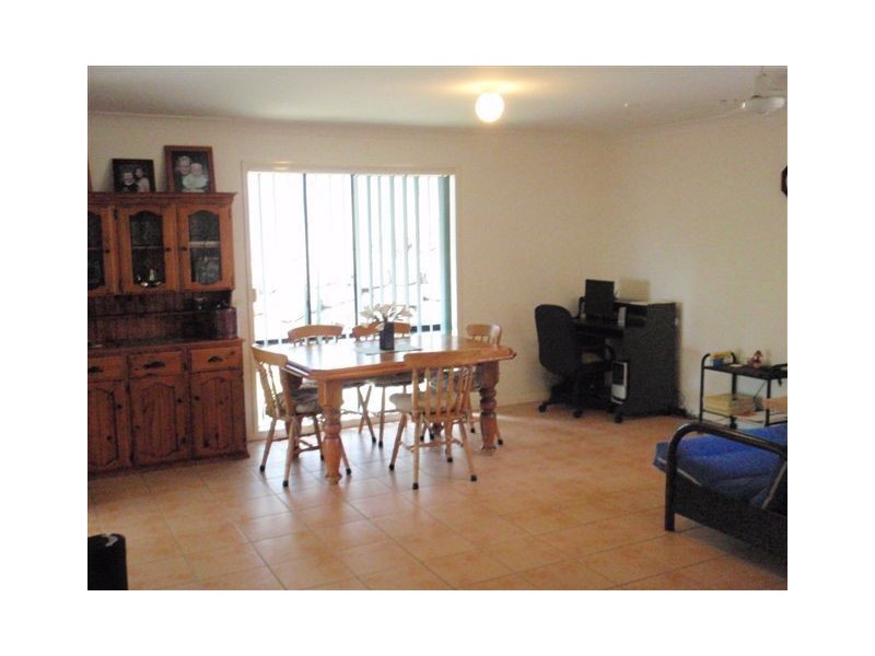 24 Laysan cr, Oxenford QLD 4210