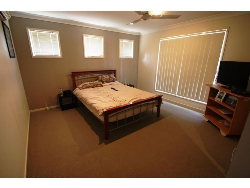 2 Freya Cct, Coomera Waters QLD 4209