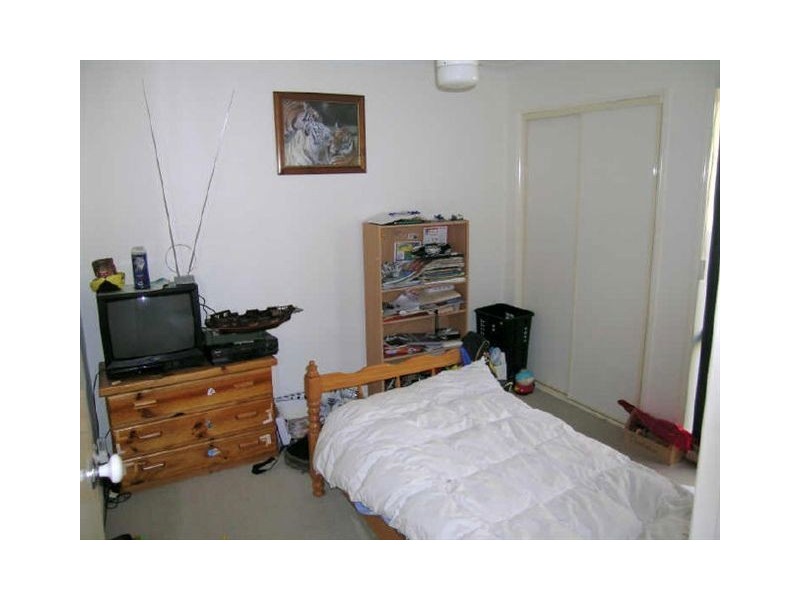 24 Laysan Cr, Oxenford QLD 4210