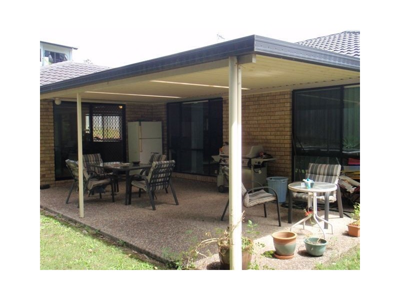 24 Laysan Cr, Oxenford QLD 4210