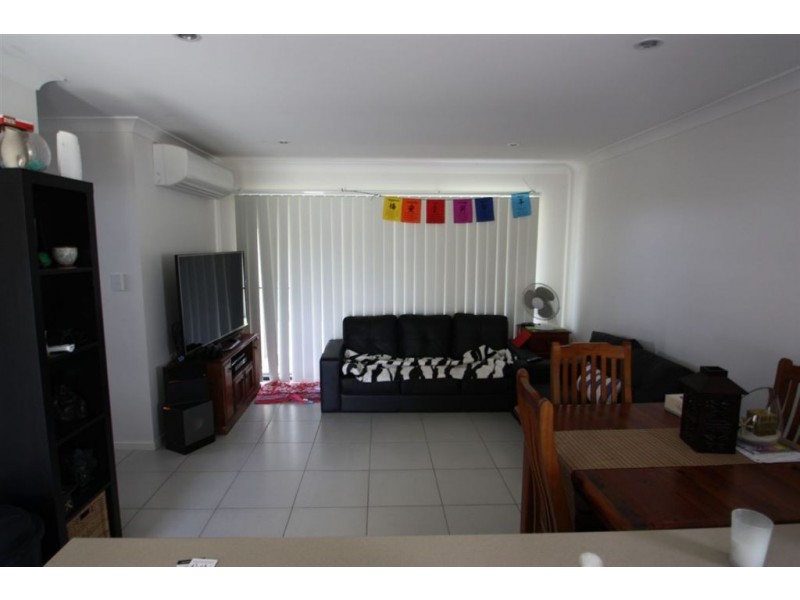 18 Winchester Crescent, Pimpama QLD 4209