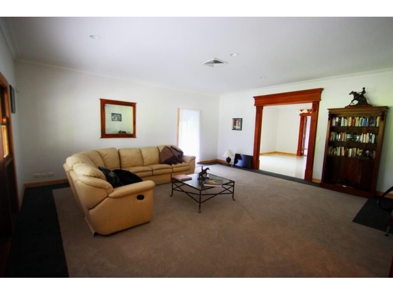 25 Lanes Road, Wongawallan QLD 4210