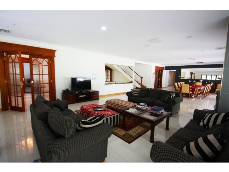 25 Lanes Road, Wongawallan QLD 4210