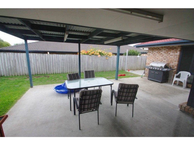 Pacific Pines QLD 4211