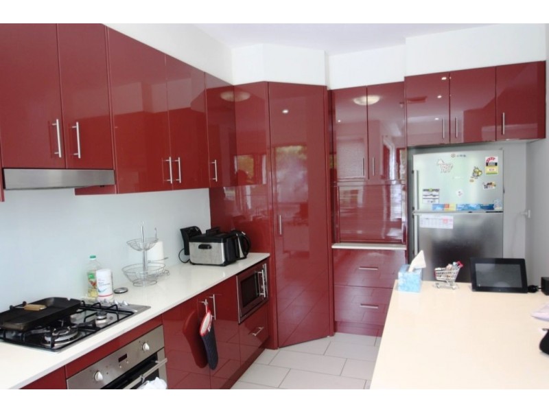 Hope Island QLD 4212