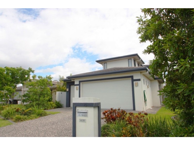 Hope Island QLD 4212