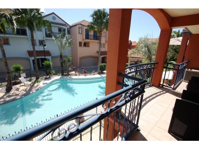 39/39 John Lund Dr, Hope Island QLD 4212