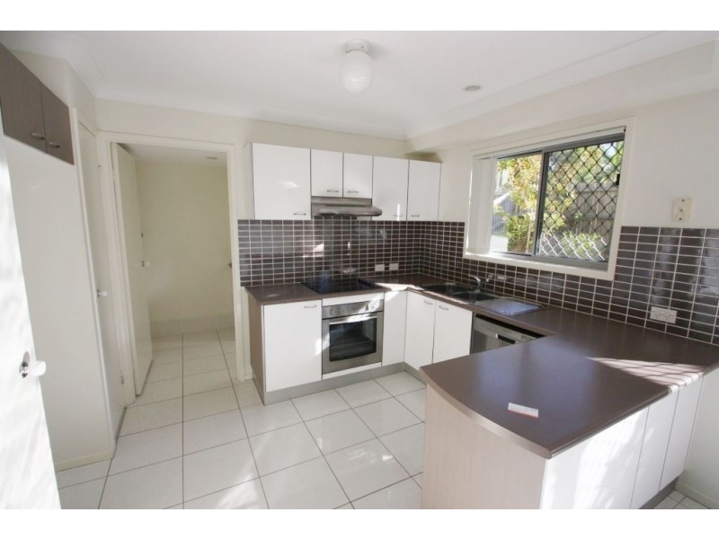 Pacific Pines QLD 4211